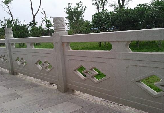 石欄桿的質(zhì)量要如何做比較？
